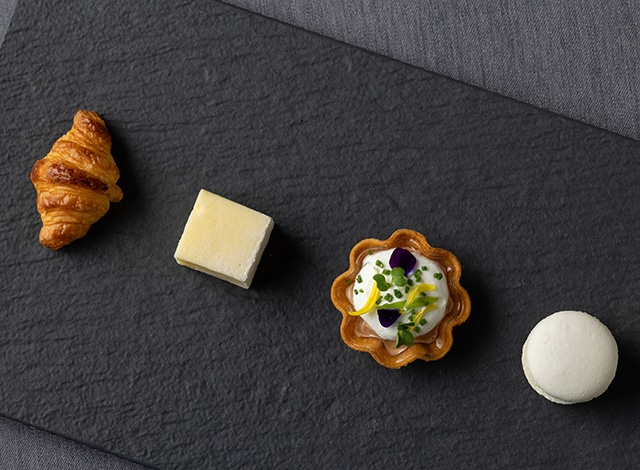 Palace Hotel Tokyo Essence Of Japan Hokkaido TAKAZAWA Chef Yoshiaki Takazawa Amuse Bouche H2