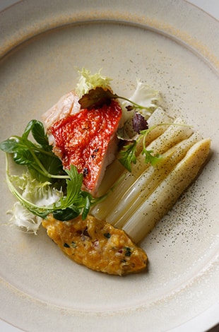 Palace Hotel Tokyo Esterre Spring 2026 Grilled Kinmedai T2