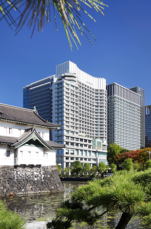 Palace Hotel Tokyo - Exterior with Tatsumi Watchtower