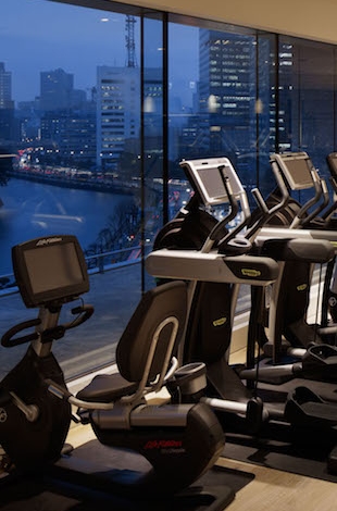 Palace Hotel Tokyo Fitness Center II T2