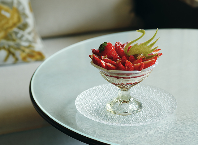 Palace Hotel Tokyo - Grand Kitchen - Spring 2024 - Strawberry Parfait