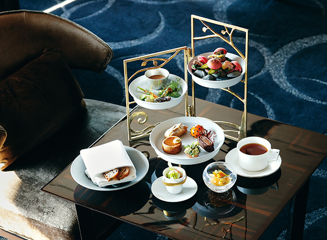 Palace Hotel Tokyo - Lounge Bar Privé - Spring 2024 - Afternoon Tea Terre et Mer