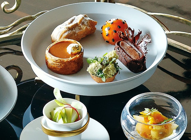 Palace Hotel Tokyo - Lounge Bar Privé - Spring 2024 - Afternoon Tea Terre et Mer - Sweets