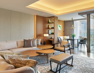 Palace Hotel Tokyo Premier Suite Living Room F