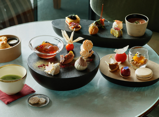 Palace Hotel Tokyo - The Palace Lounge - Autumn 2024 - Afternoon Tea Stones