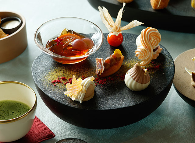 Palace Hotel Tokyo - The Palace Lounge - Autumn 2024 - Afternoon Tea Stones - Sweets