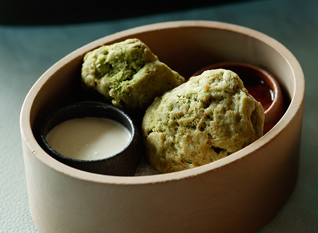 Palace Hotel Tokyo The Palace Lounge Spring 2025 Afternoon Tea Stones Scones H2