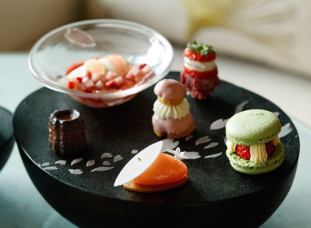 Palace Hotel Tokyo The Palace Lounge Spring 2025 Afternoon Tea Stones Sweets II H2