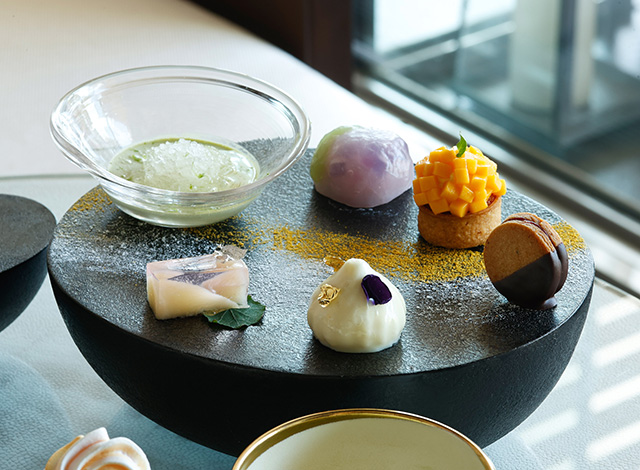 Palace Hotel Tokyo The Palace Lounge Summer 2026 Afternoon Tea Stones Sweets H2
