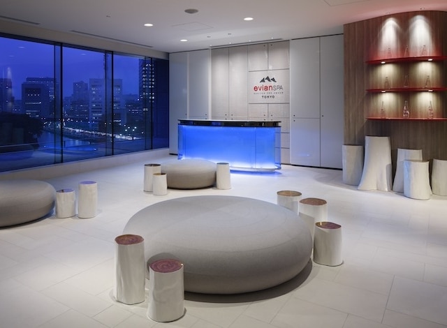 Palace Hotel Tokyo evian SPA Reception H2